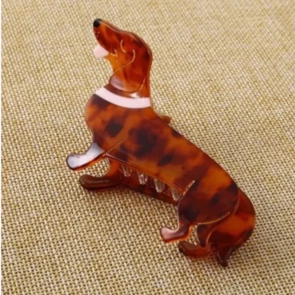 ❤️❤️ FREE Dog Puppy Dachshund Hair Chic Glam Trendy Weiner Minimalist Claw Clip - Picture 3 of 3